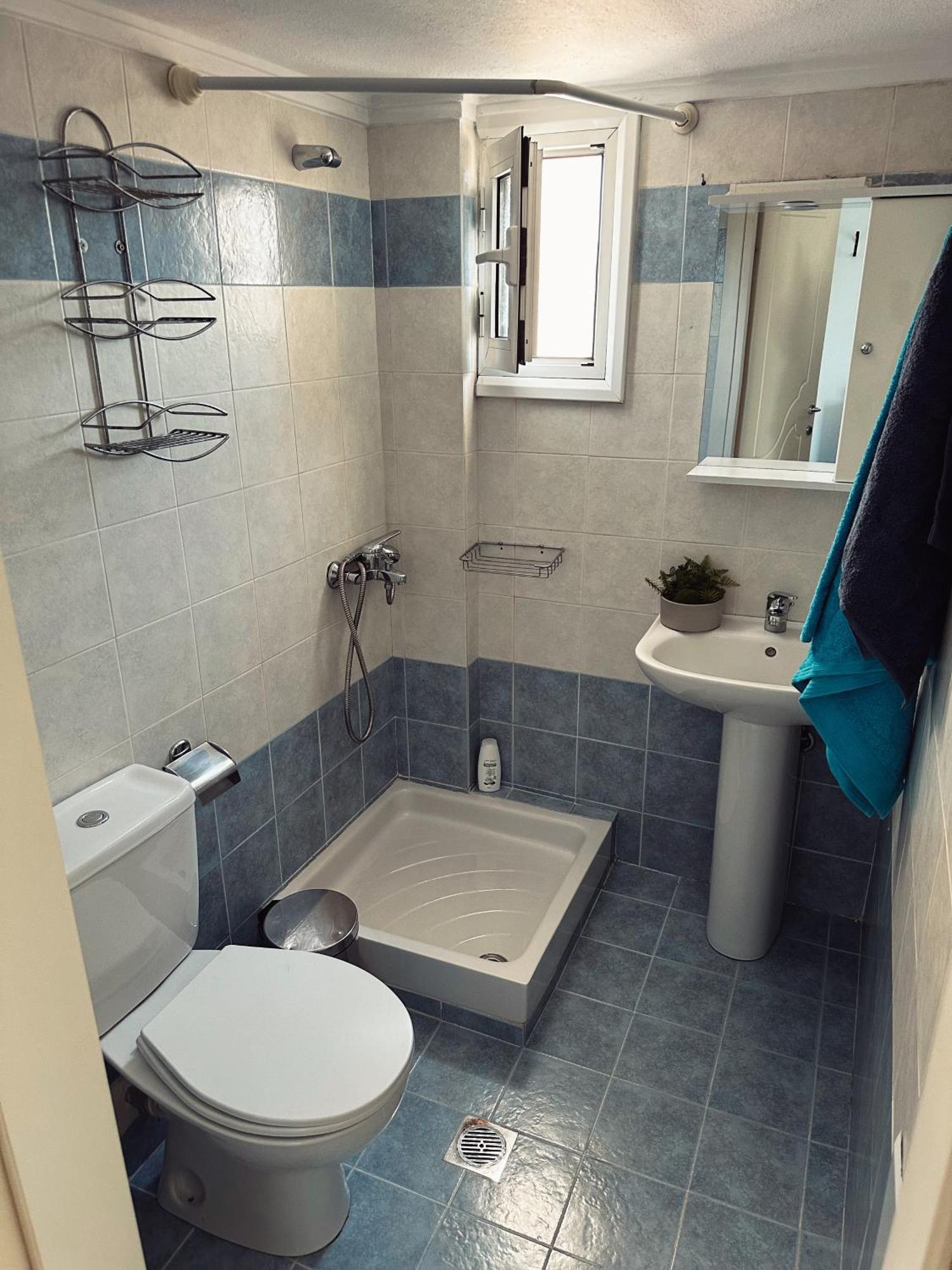 Homely Flat Near Airport Thessaloniki Exterior foto